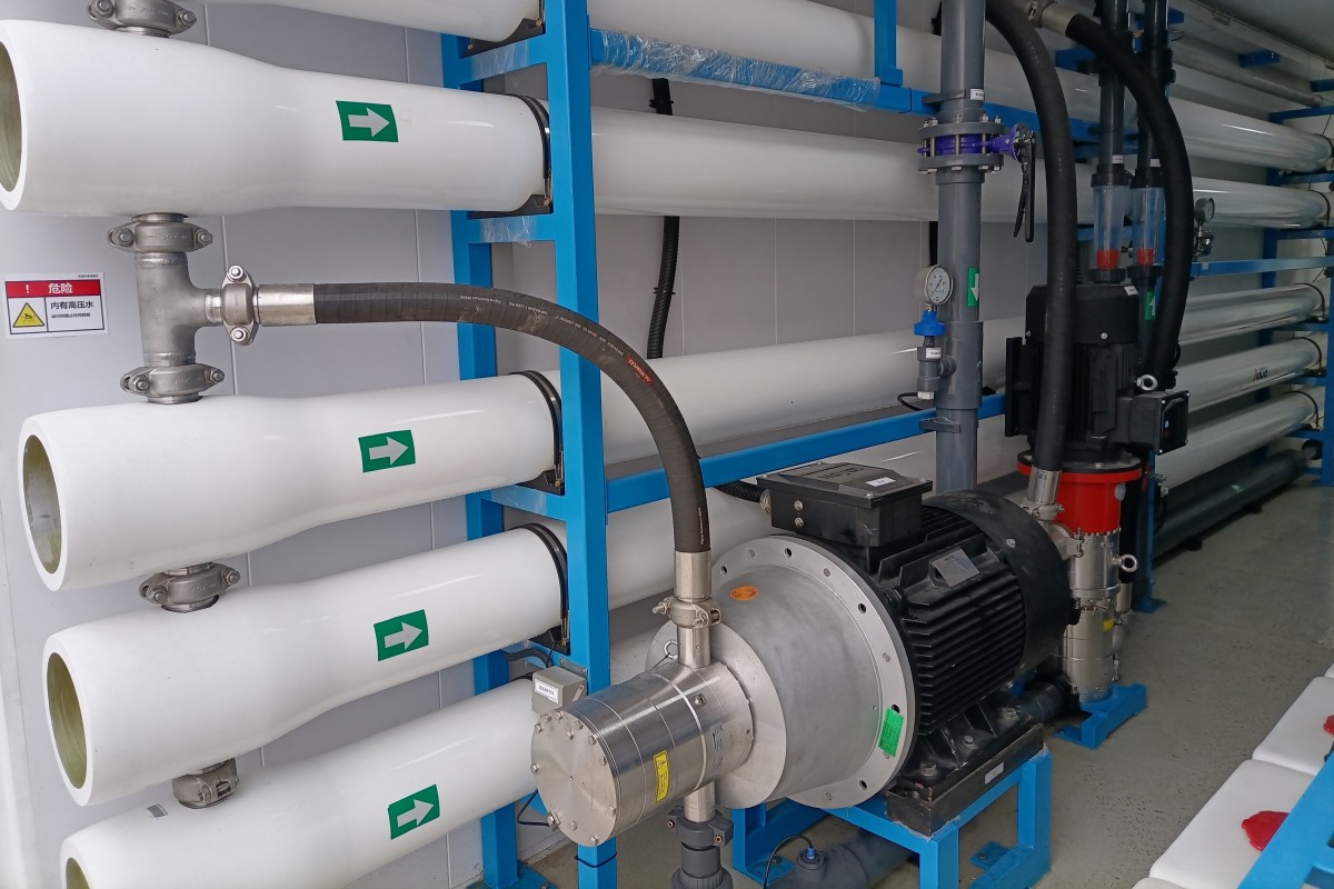 Container Desalination